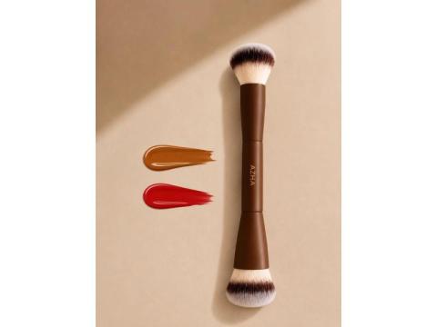 Shop a Dual-Ended Foundation Brush for Easy Makeup Blending