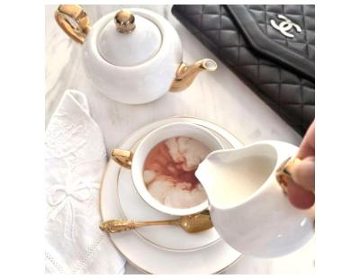 Sugar Bowl & Creamer Ivory India for Elegant Dining & Gifting
