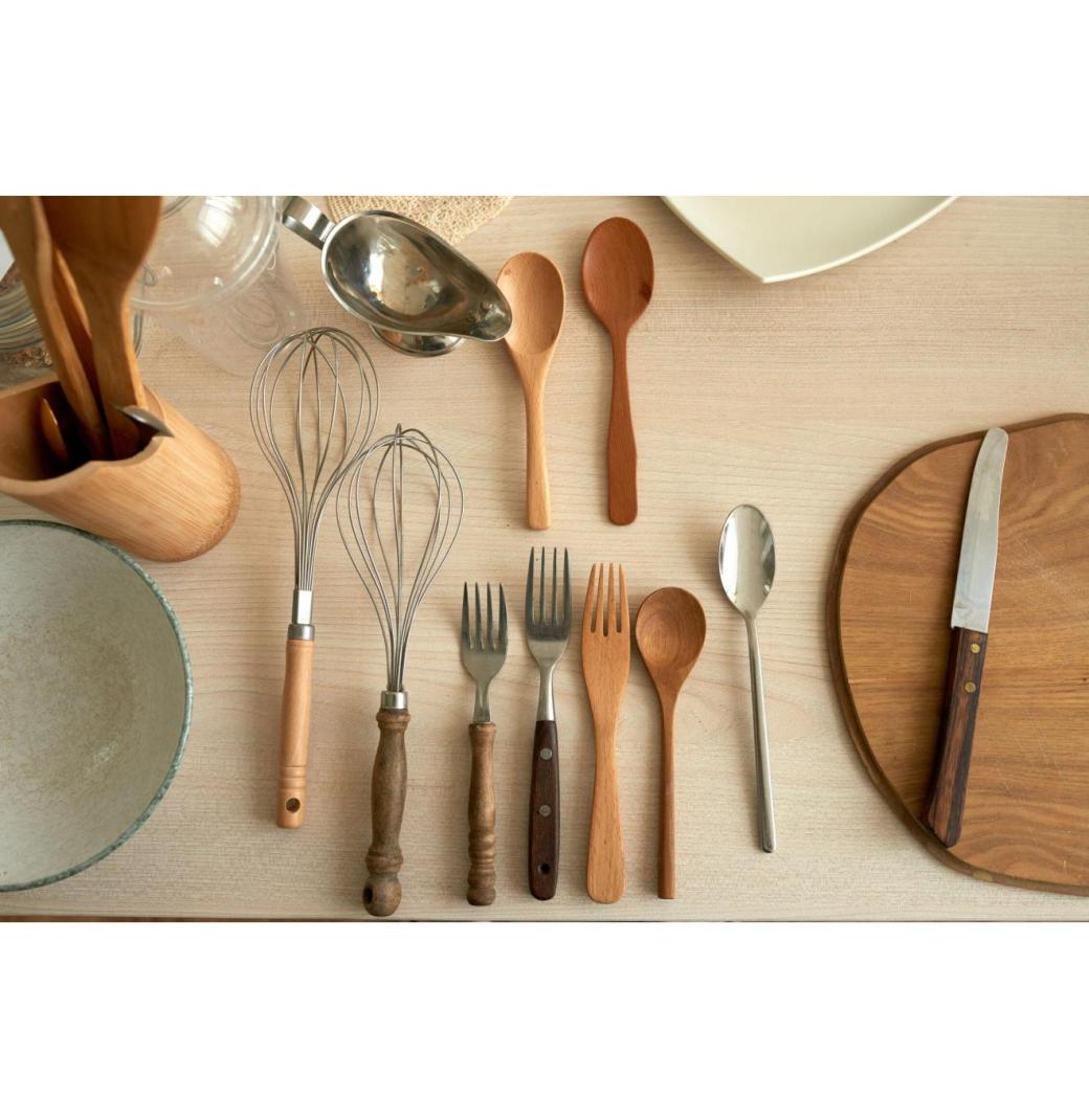Buy Stylish Kitchen Accessories & Barware Online – Great Deals!