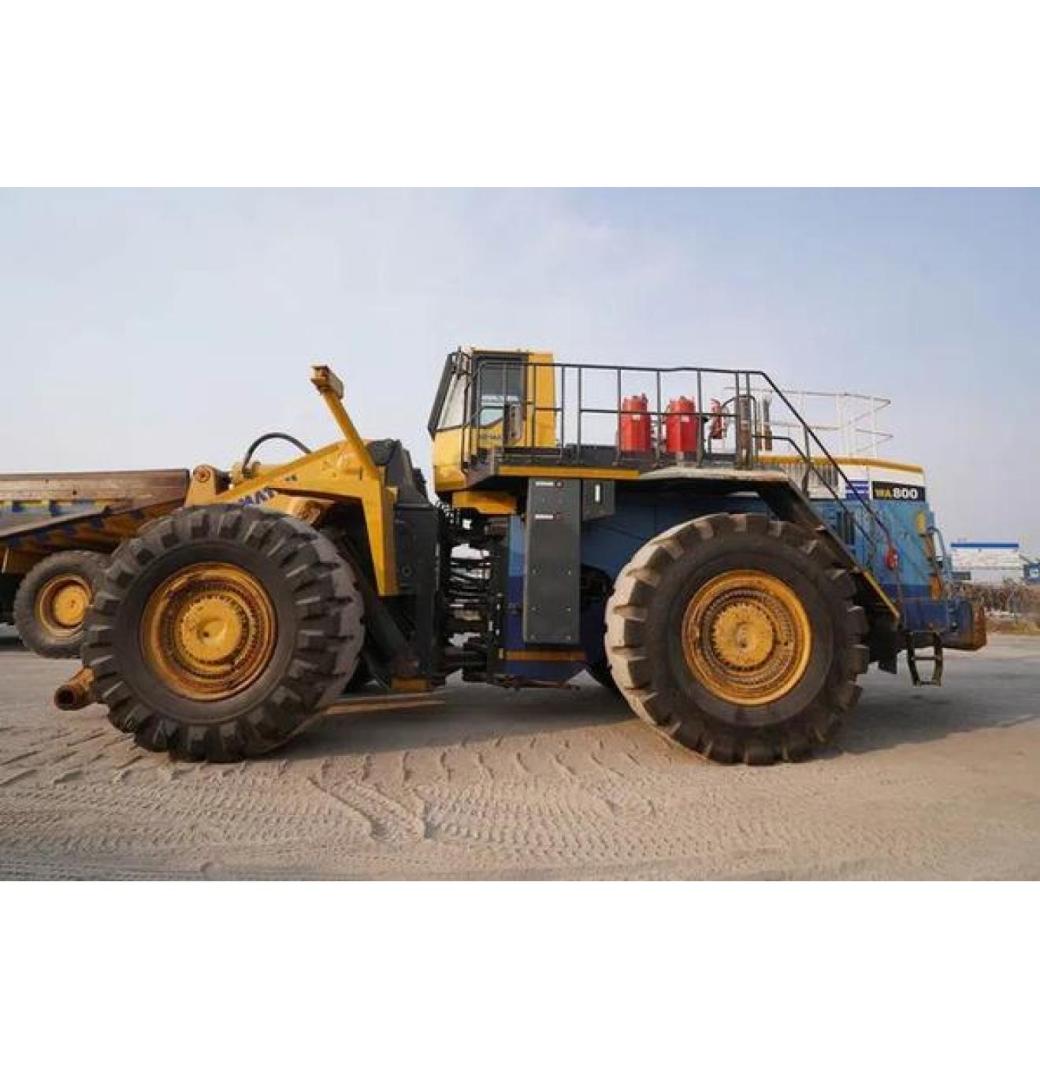 Deal on Komatsu 2013 WA800-3EO Wheel Loader - 2/2