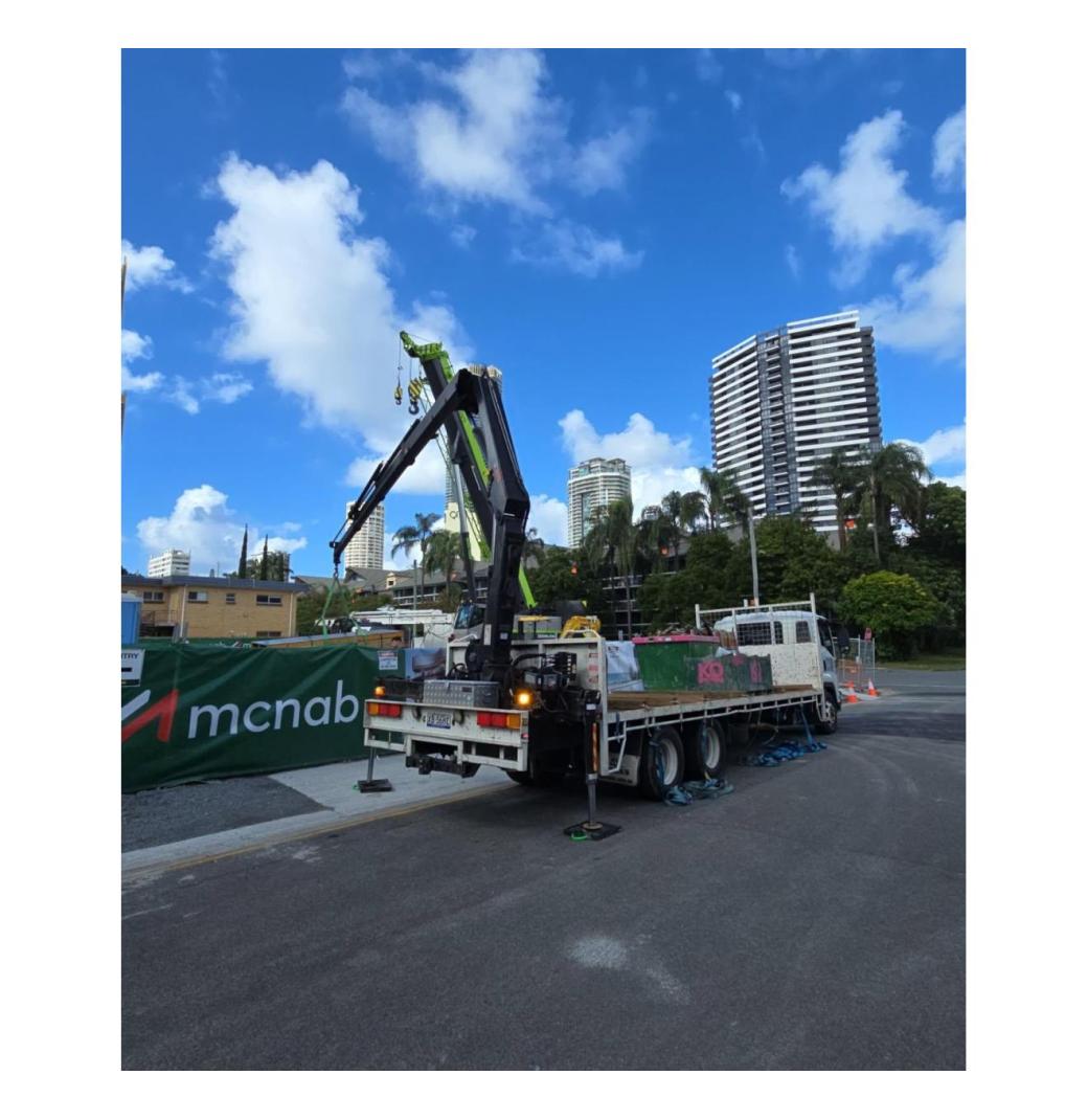 Reliable Crane Truck Hire & Transport Services in Brisbane - 2/3