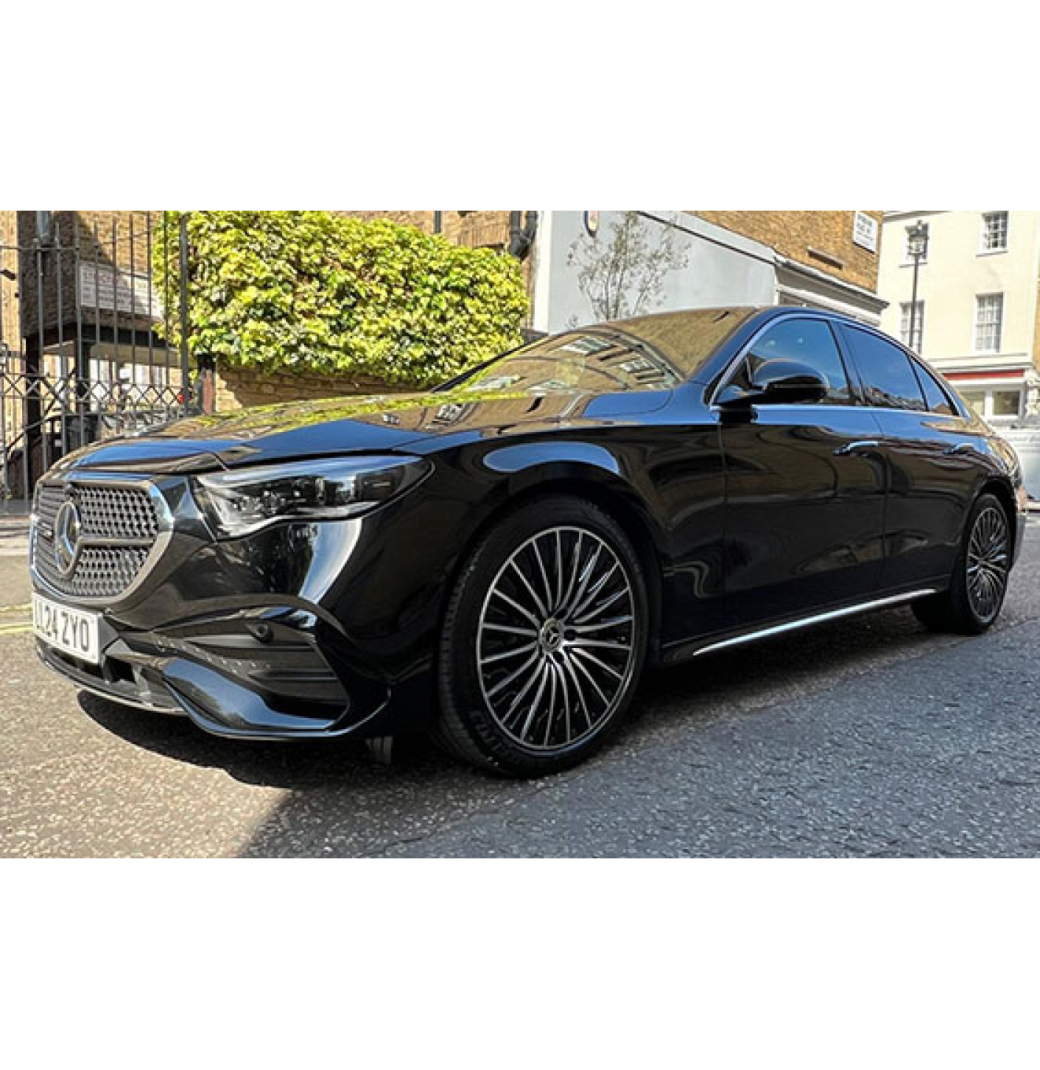 Drive Luxury with Mercedes Benz Rentals in London
