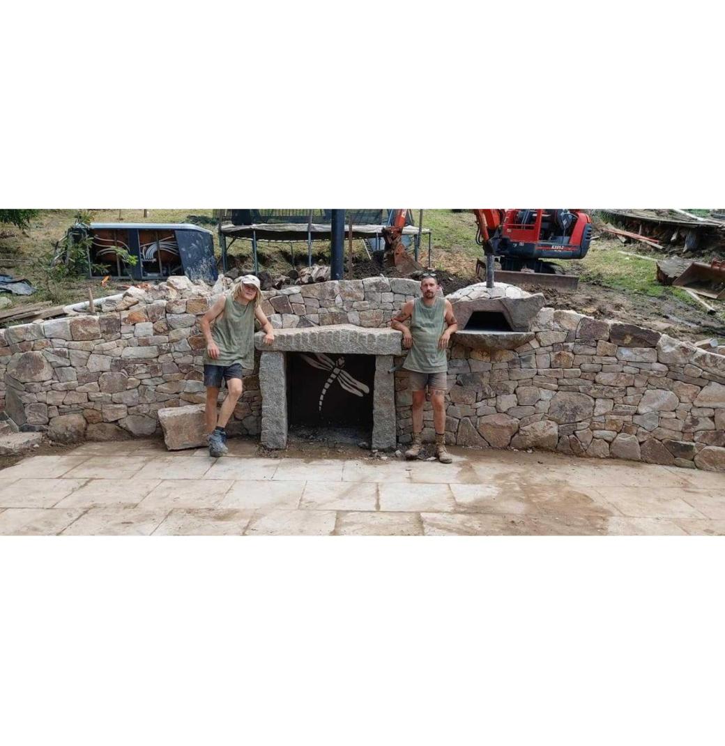 Stonemasons in Melbourne - 2/3