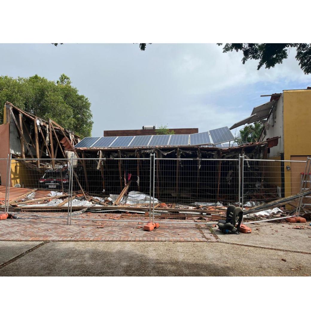 Demolition in Buranda - 2/3