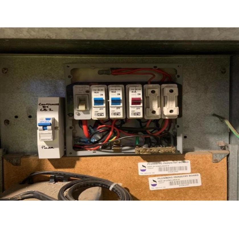Electricians in Cranbourne