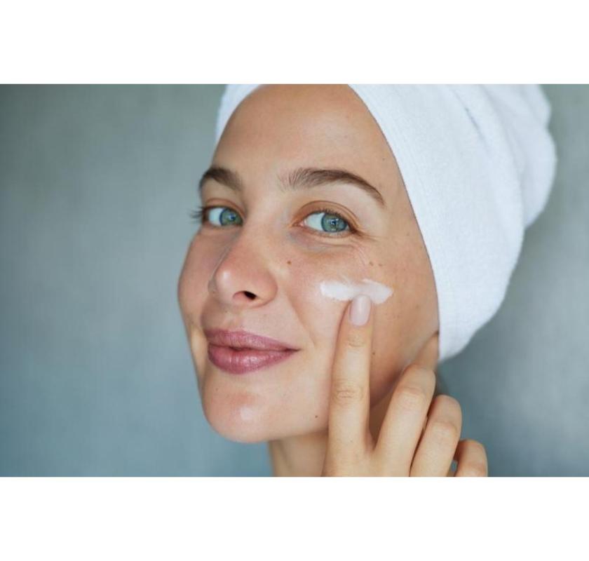 Skin Care in Dubai: Use EliteVita to Glow & Rejuvenate