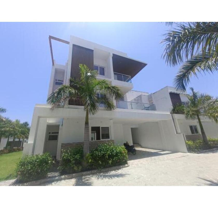 Luxury Villas for Rent: