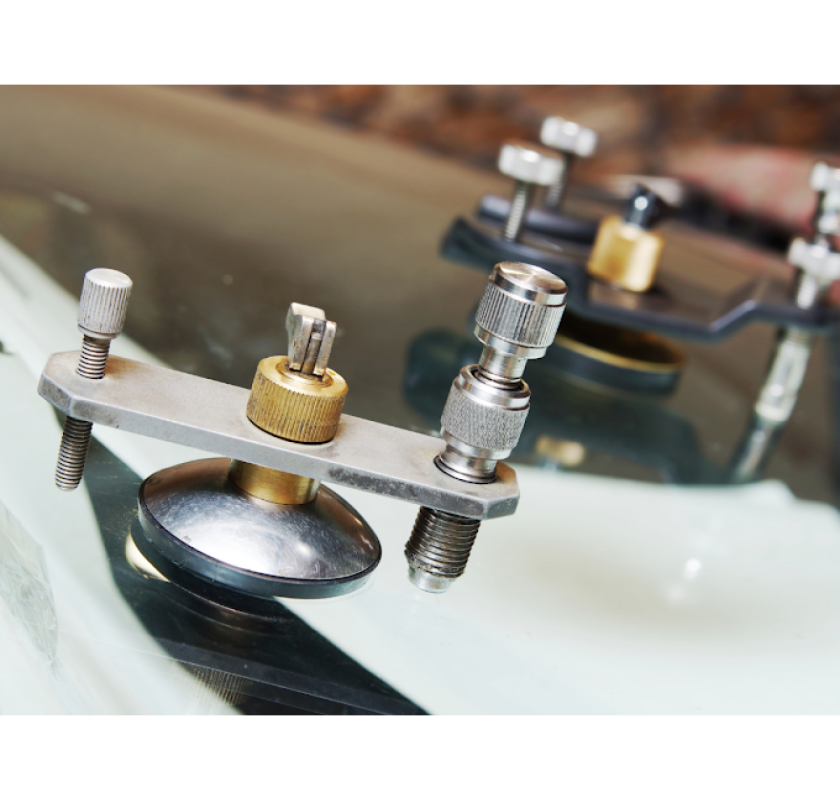 20+ Years Auto Glass Repair - National Auto Glass Brampton