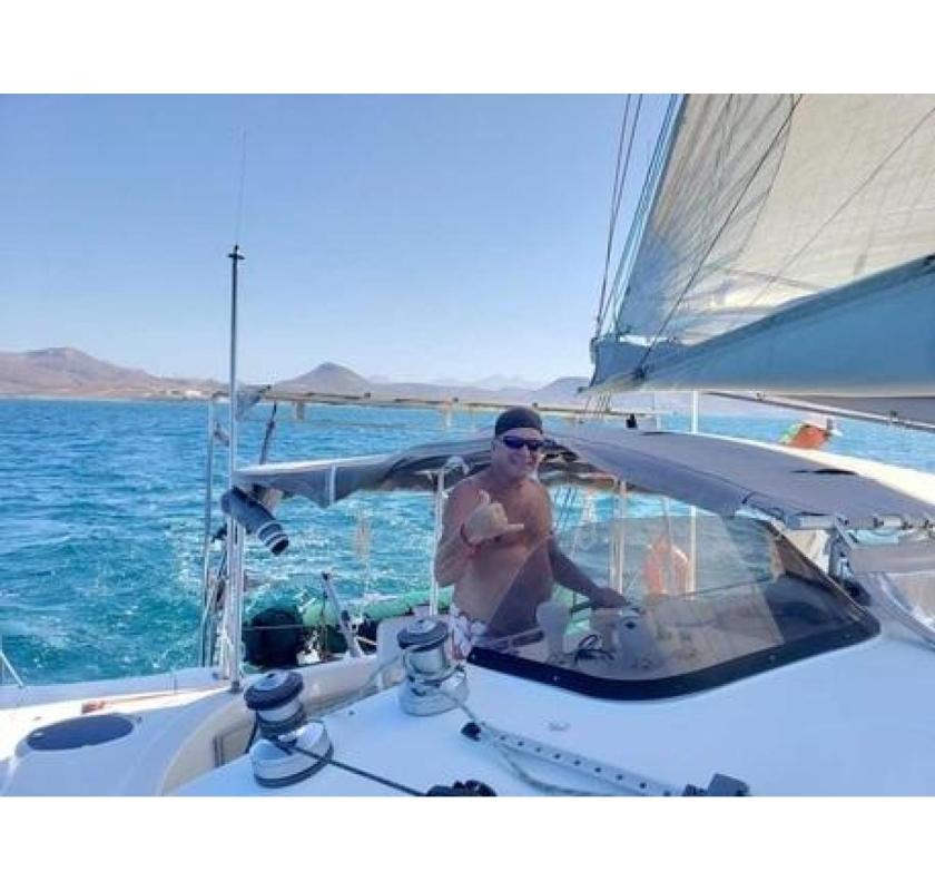 Explore Baja Waters: Power Boats for Rent Bare Boat in Baja