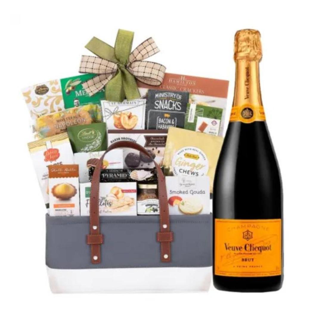 Order Online and Get Champagne Gift Basket Delivery in Dallas