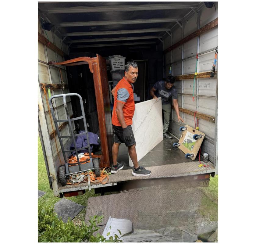 Your Moving Specialists in Toongabbie East- JAC Removals