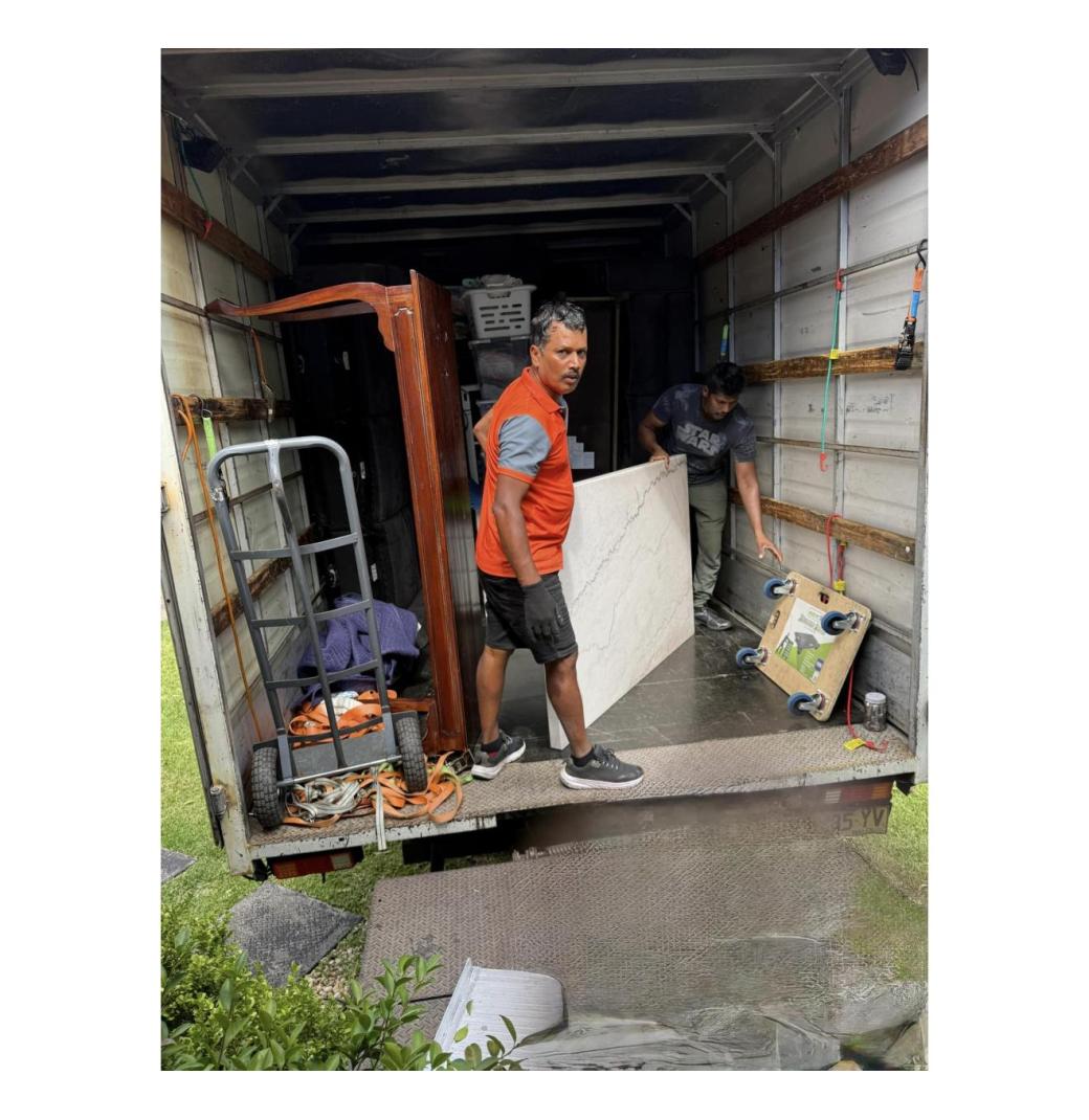 Your Moving Specialists in Toongabbie East- JAC Removals