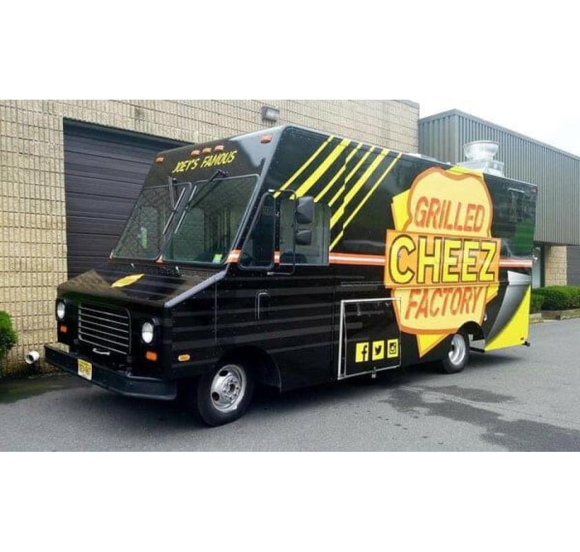 How a Great Food Truck Wrap Can Make or Break Your Business