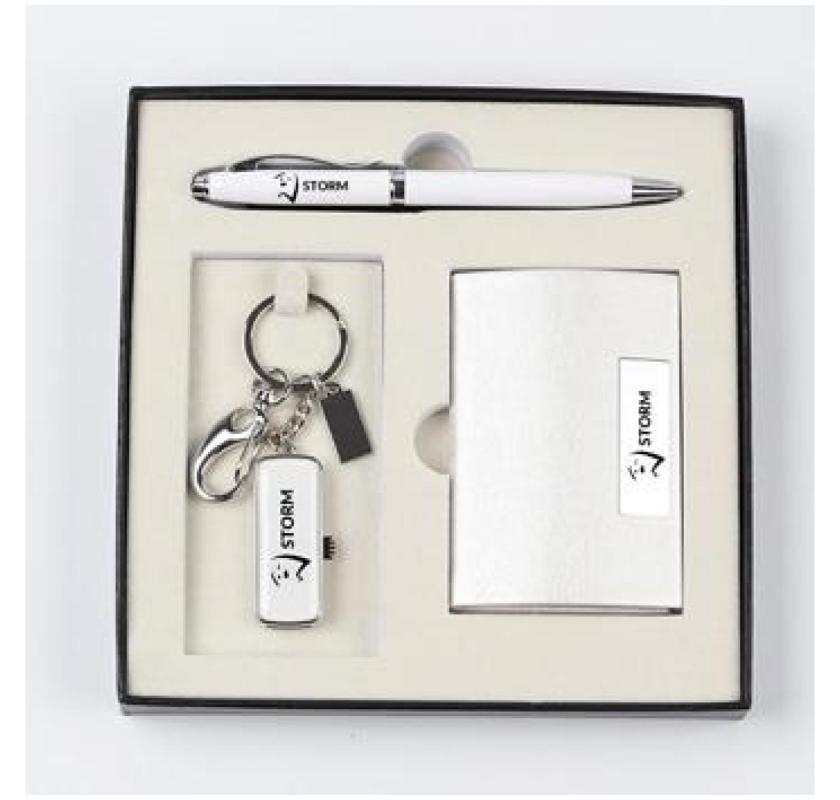 PapaChina Offers Corporate Gifts China for Professional Brand Engagement
