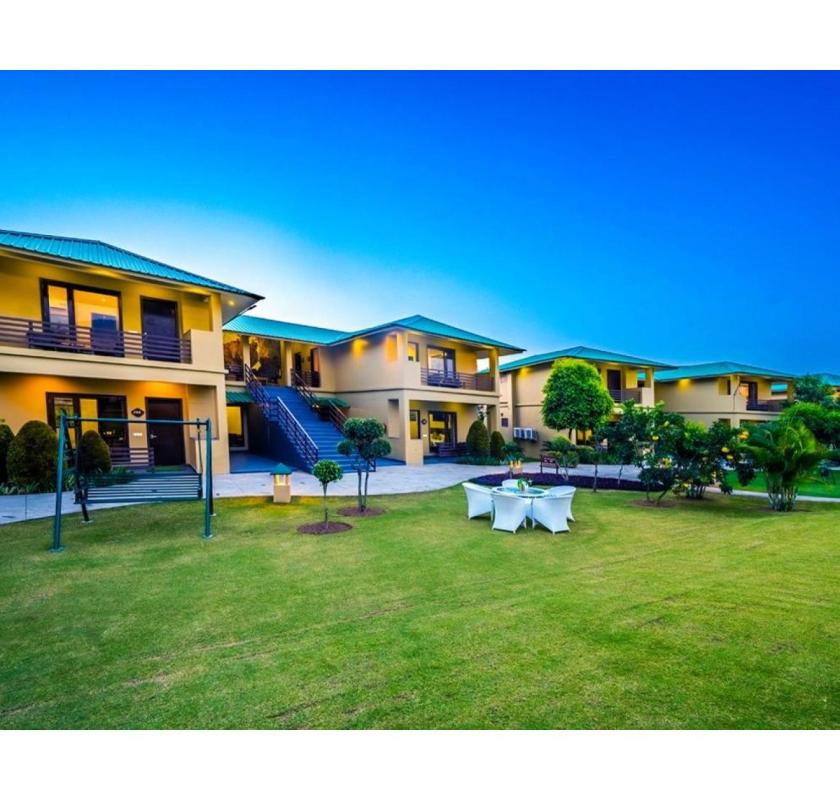 Resorts By THE BAAGH