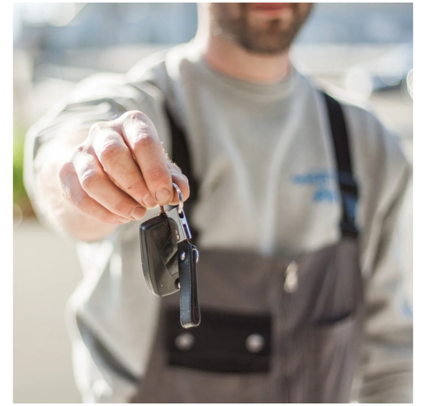 24/7 Car Key Lockout Service in Delhi | Quick Help by Urban Car Helpline