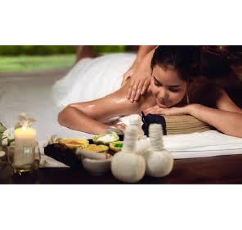 Looking for the Best Spa Massage Near Me   