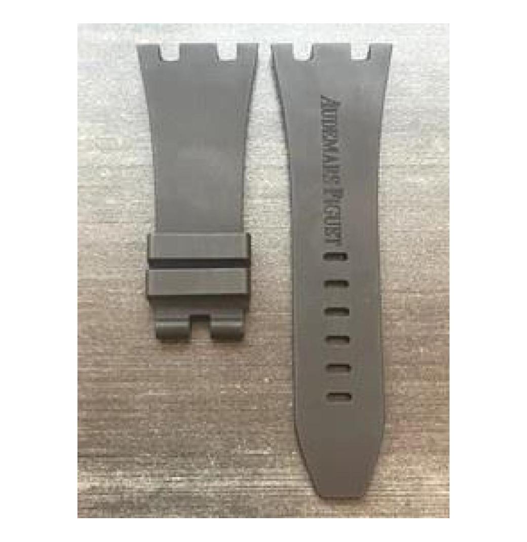 Audemars Piguet Royal Oak Strap for a Refined and Comfortable Fit