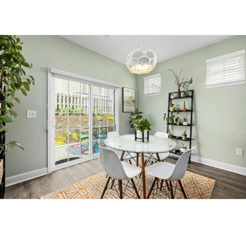 Expert & Professional Cabinet Painters in Burlington