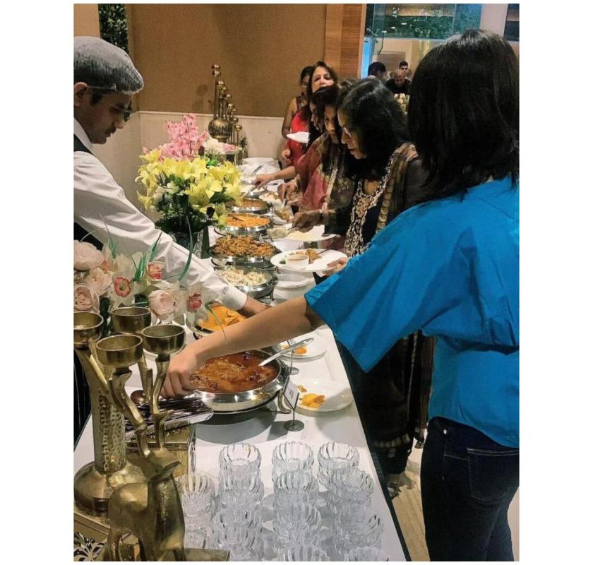 How Much Catering for 100 Guests in India?