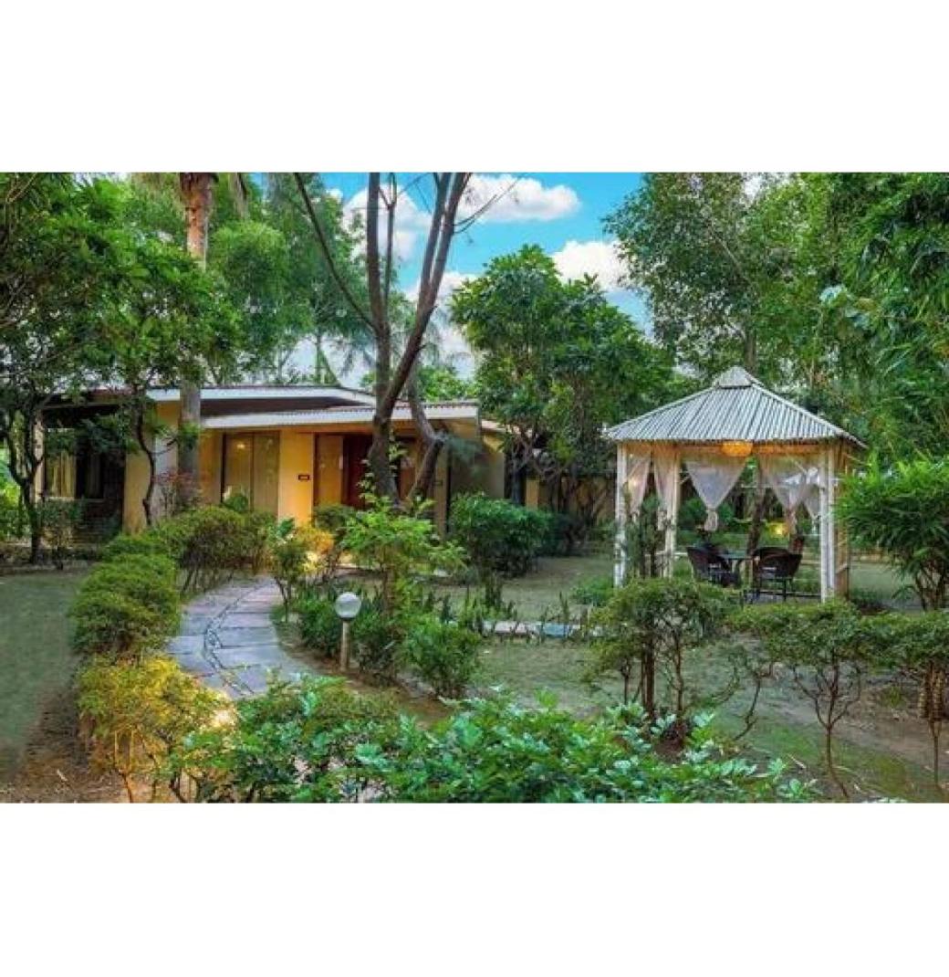 Enjoy a Resort Near Jim Corbett National Park for a Refreshing Getaway