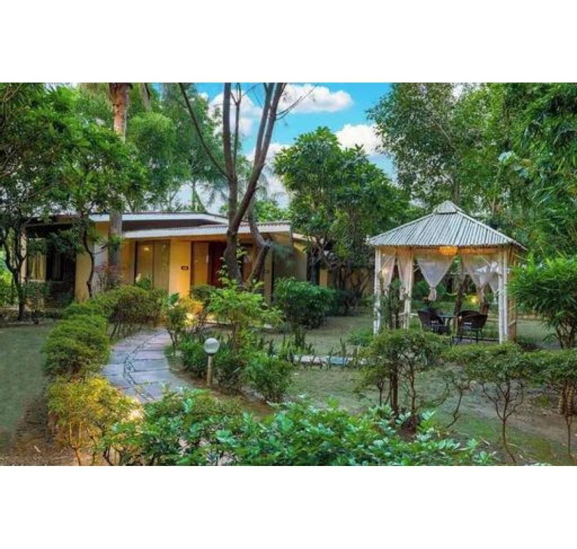 Enjoy a Resort Near Jim Corbett National Park for a Refreshing Getaway