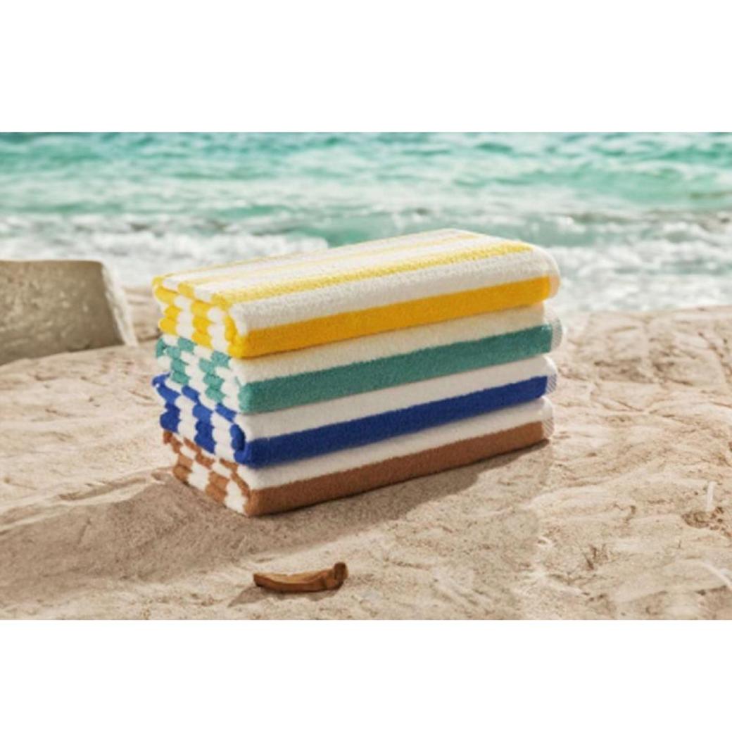 Buy Soft & Luxurious Bath Towel Online - Shop Now