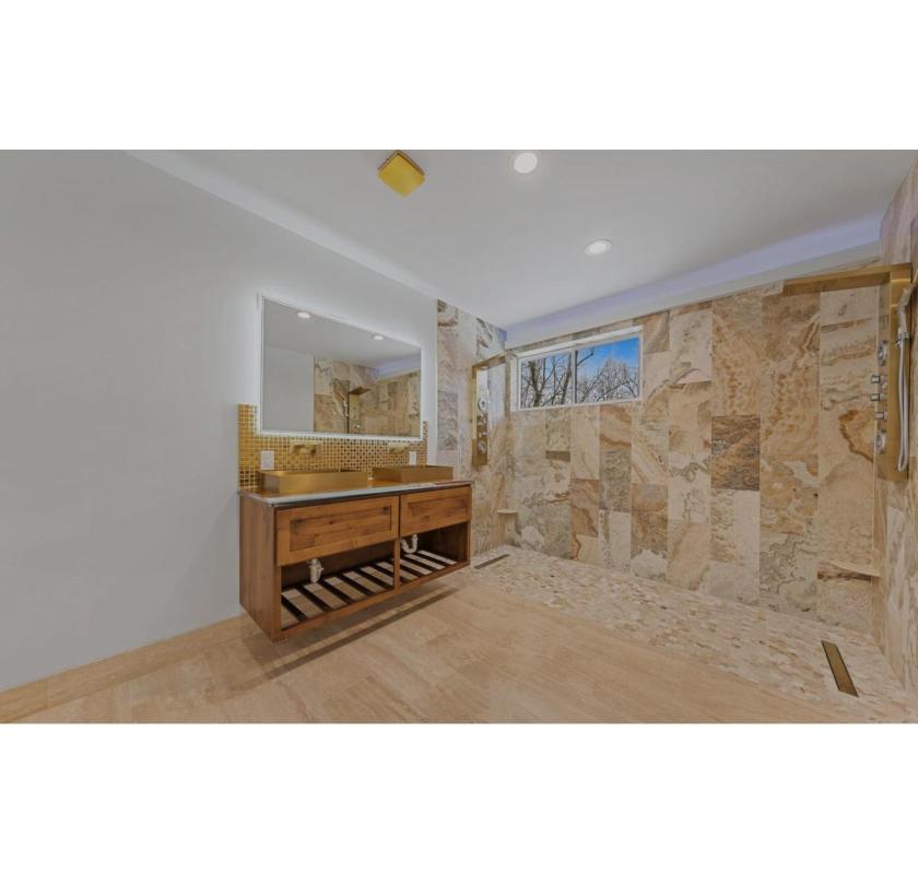 Spa-Like Bathroom Designs for a Luxurious, Relaxing Retreat