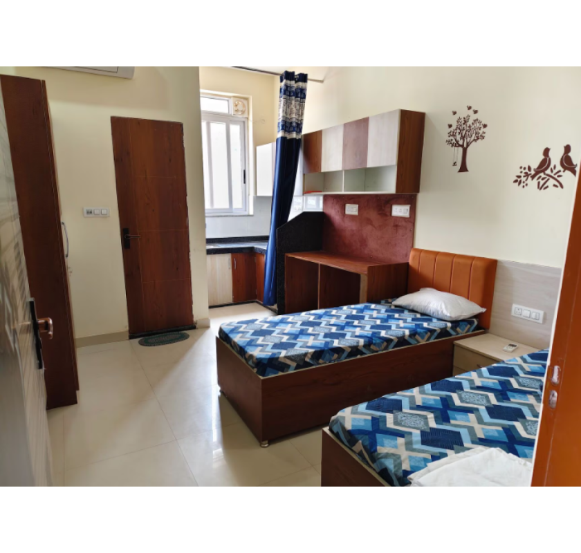 Is this PG near Jaipur University currently available?