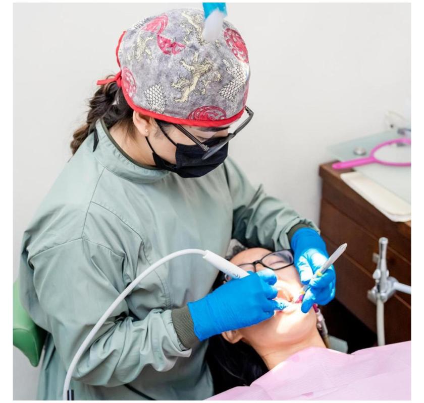   Doctor Dalia Dental Care cosmetic dentist Tijuana for beautiful smiles