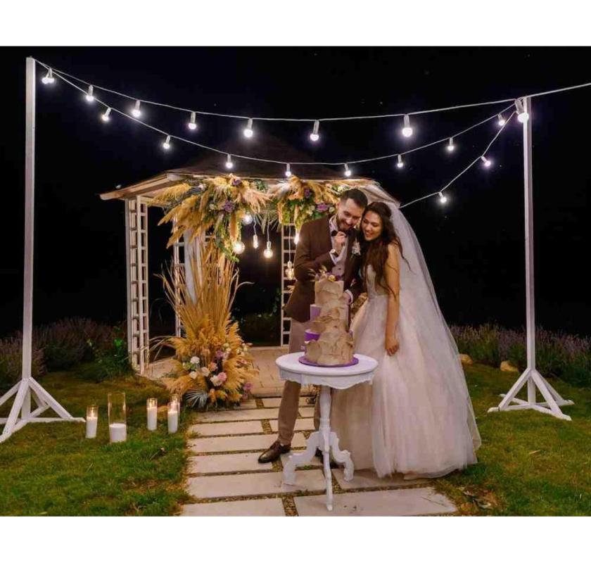 Resort for Anniversary Celebrations