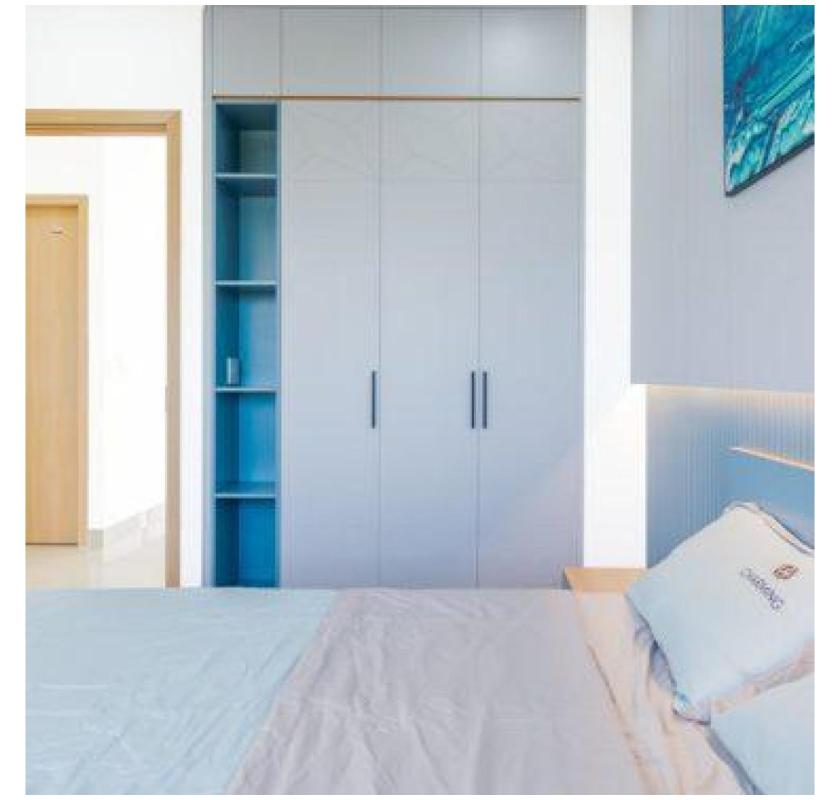 Modern Hinged Wardrobe Design with Smart Storage