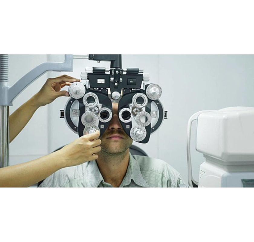 Certified Eye Specialist Doctor in Siliguri Treating Retina Issues