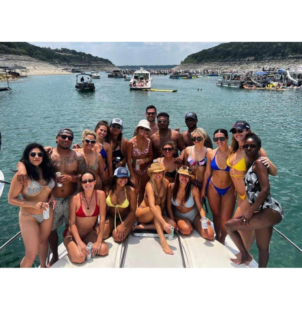 Lake Travis Party Boat Rentals: Unforgettable Experiences with Big Tex
