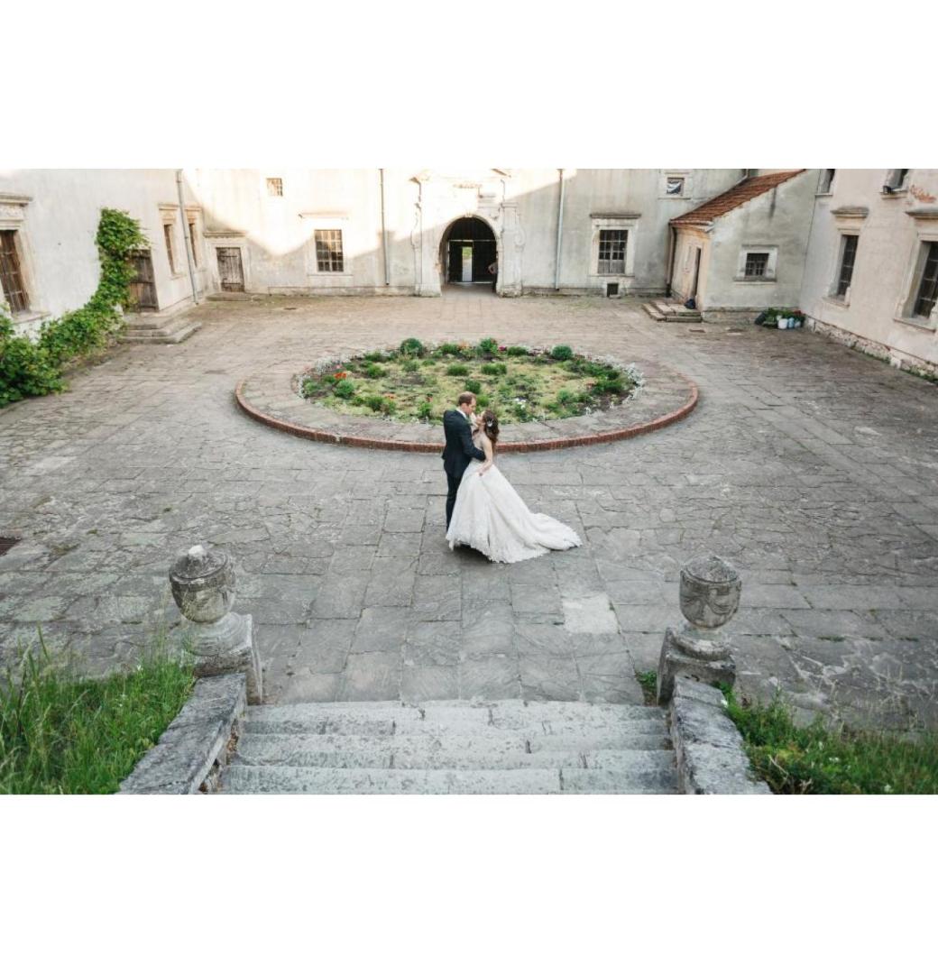 Manifest Regal Splendor via the Best Royal destination wedding Planners