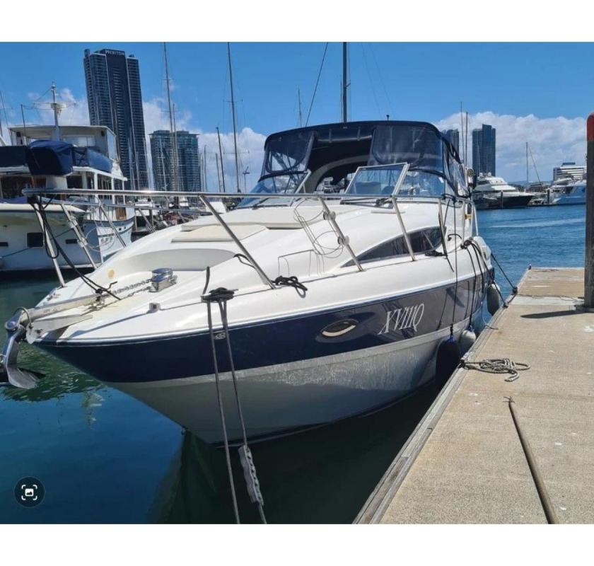 Bayliner 305 Ciera "Capital Gains"