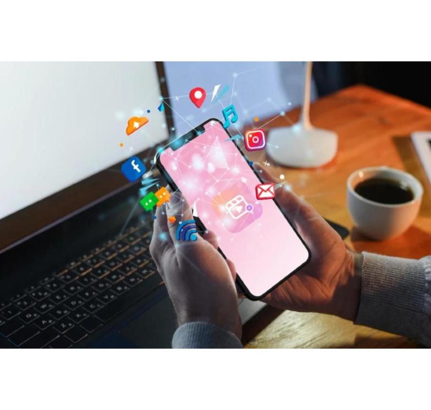 Leading Social Media Management Companies in India | Matrix Bricks 