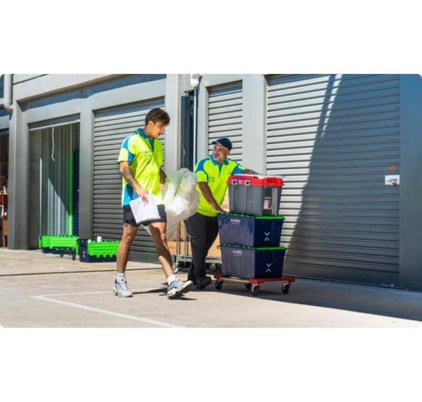 Reliable Moving Crates Hire for Apartments, Homes & Offices