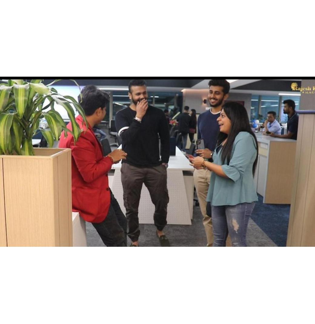 Find Best Close Up Magician in India