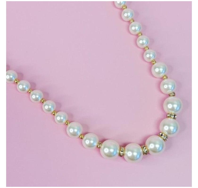 Buy Top Hypoallergenic Jewelry Online: Pearl Necklace by Glam Society 