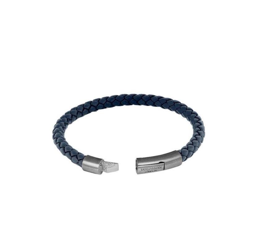 Shop Men’s Designer Wedding Bands Crafted for Lasting Style