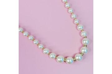 Shop Elegant Hypoallergenic Jewelry for Valentine’s Day 2026