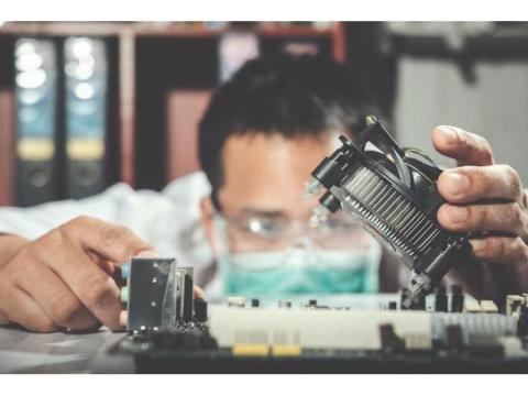 Fast & Reliable Optoma Projector Repair Services Near You