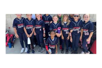 Youth Baseball Uniforms : Customization & Team Look