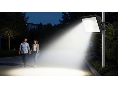 Indoor UFO High Bay Light Sale for Warehouse Gym and Commercial Spaces