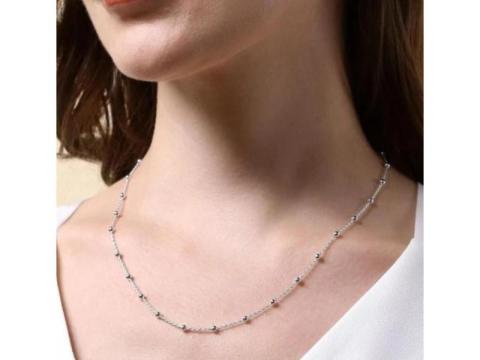 Ladies silver chain - 2/2