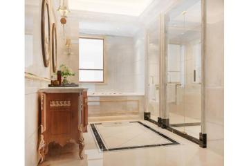 80 Inch Shower Door: Ideal Height for Modern Bathrooms