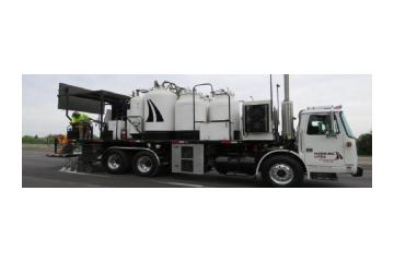 High-Visibility Arrow Board Rental for Safe Work Zones 