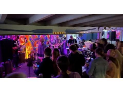 Enjoy Vibrant Spring Nights With Top Bars and Wineries in Oceanside!