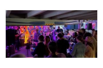 Enjoy Vibrant Spring Nights With Top Bars and Wineries in Oceanside!